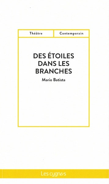 Des étoiles dans les branches
